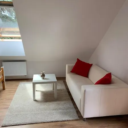 Buzavirag Apartment Szentbekkalla